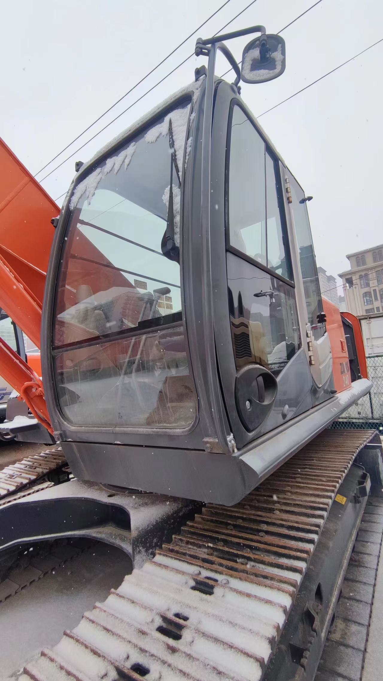 ZX240