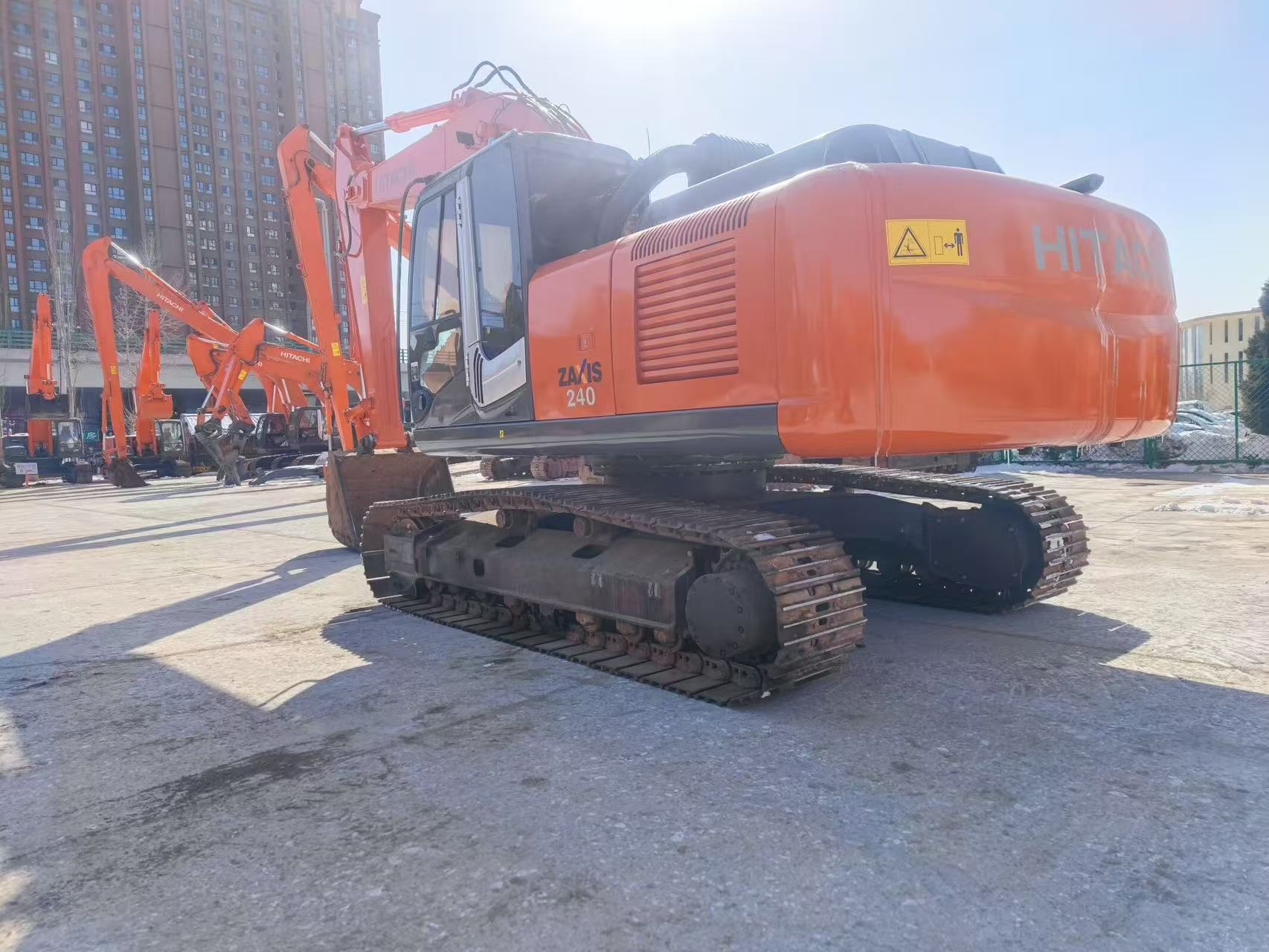 ZX240